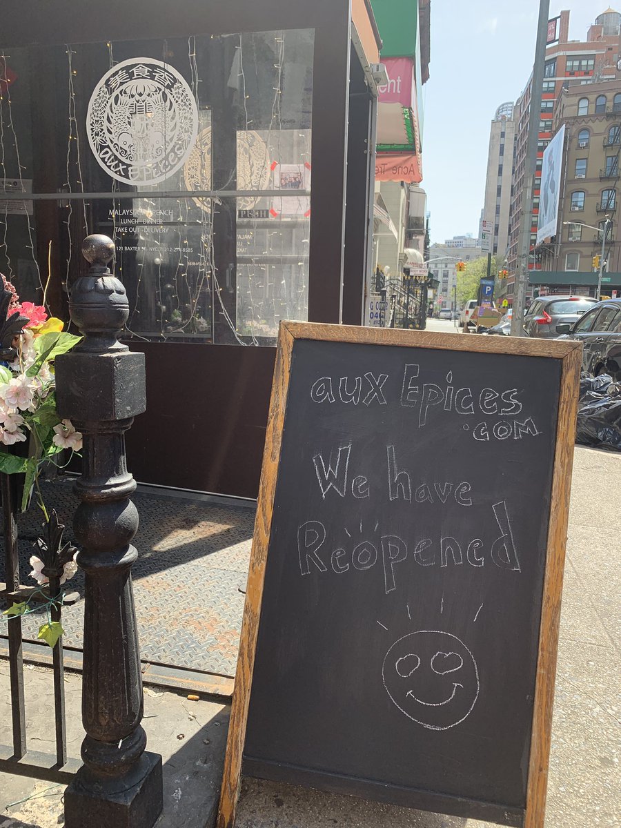 ChinatownNYC's tweet photo. @AuxEpices 121 Baxter St is back, open 12-7 each day for takeout/delivery. Get your fill of Malaysian cuisine with a French twist. #supportsmallbusiness #supportchinatown #dineinchinatown #shopinchinatown #chinatown #chinatownnyc #explorechinatown #auxespices #malaysianfood https://t.co/YKlHZg2eNS