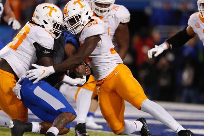volgirl91's tweet photo. @KySportsRadio #RockyStop https://t.co/vN3rU3jNHc