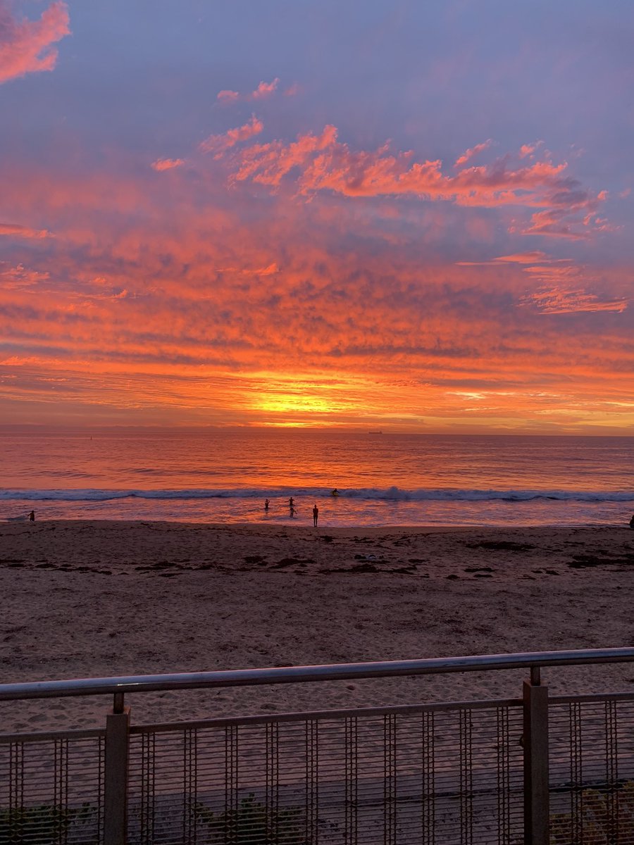 ellandjon's tweet photo. @PeterLBrandt Western Australian sunset over beach https://t.co/3WOBq4jDVQ
