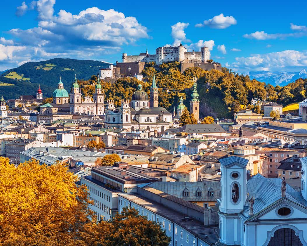 MyBeauDes's tweet photo. #Salzburg #Austria is dominated by churches, castles, and palaces. Its picturesque old town is a UNESCO World Heritage Site. Discover ♪ #Mozart's ♪ origins. #MBDAustria #MBDtravel #MBDculture #MBDnature https://t.co/8I5pNHLNMl