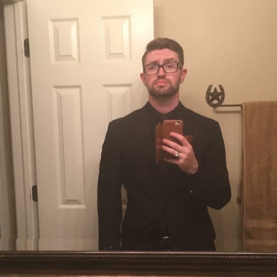 okstatemgc's tweet photo. 🎓 SENIOR SPOTLIGHT 🎓 

••• Sam Page ••• 

Major: Multimedia Journalism 📝

Sam plans to go into film production and work up to become a director. https://t.co/d5walFdGqK