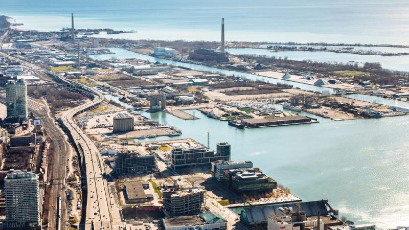 tomasdltg's tweet photo. Doomed Sidewalk Toronto "was not dealing with the urgent topics of today" - Dezeen https://t.co/2DhtK6i61f #SmartCities https://t.co/oRuBRH1cBq #SmartCities 1118781283696558080