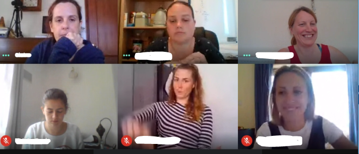 sophiefrost00's tweet photo. Such a fun and informative online Science session with @seeley_claire today! @CastleHillHead. Thank you so much! Image captured mid experimenting with our cupcake cases! https://t.co/KEB4ilWJNJ