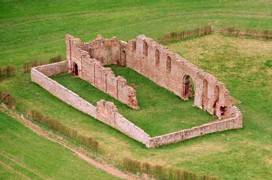Brewood is Staffordshire, its Priory Salop, probably encouraging the moniker White Ladies Priory. Small (£31 gross) house of Austin (not Cistercian!) nuns. Will have had its archaeology very disrupted by the church being enclosed for Catholic burials (nb tiny N transept in snow)