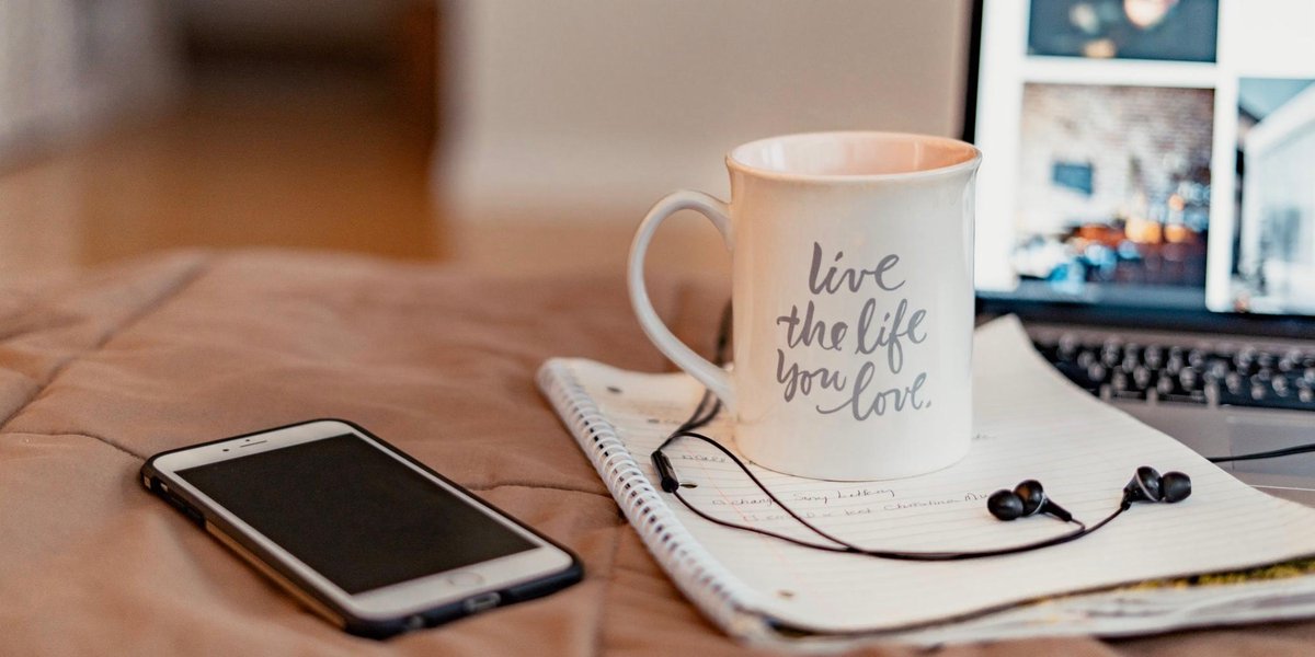turntoamplify's tweet photo. As part of the new norm, people are turning to #socialmedia more than ever to connect w/ friends &amp; family. In our latest blog, #socialmediaexpert @MariaLeoneee covers how brands can navigate social during a crisis to foster a community and grow awareness. https://t.co/LPtiiyuEG4 https://t.co/oonieJX8IB