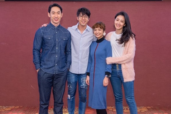 seoparkang's tweet photo. 4.《王牌辩护人》#TrumpDefender
(#GeorgeHu, #EstherYeh)
George Hu also makes his comeback to TWdramas for the first time in 6 years! Law themed drama, not liking the English title tho🤦♀️ https://t.co/0Hyj6lJCHD