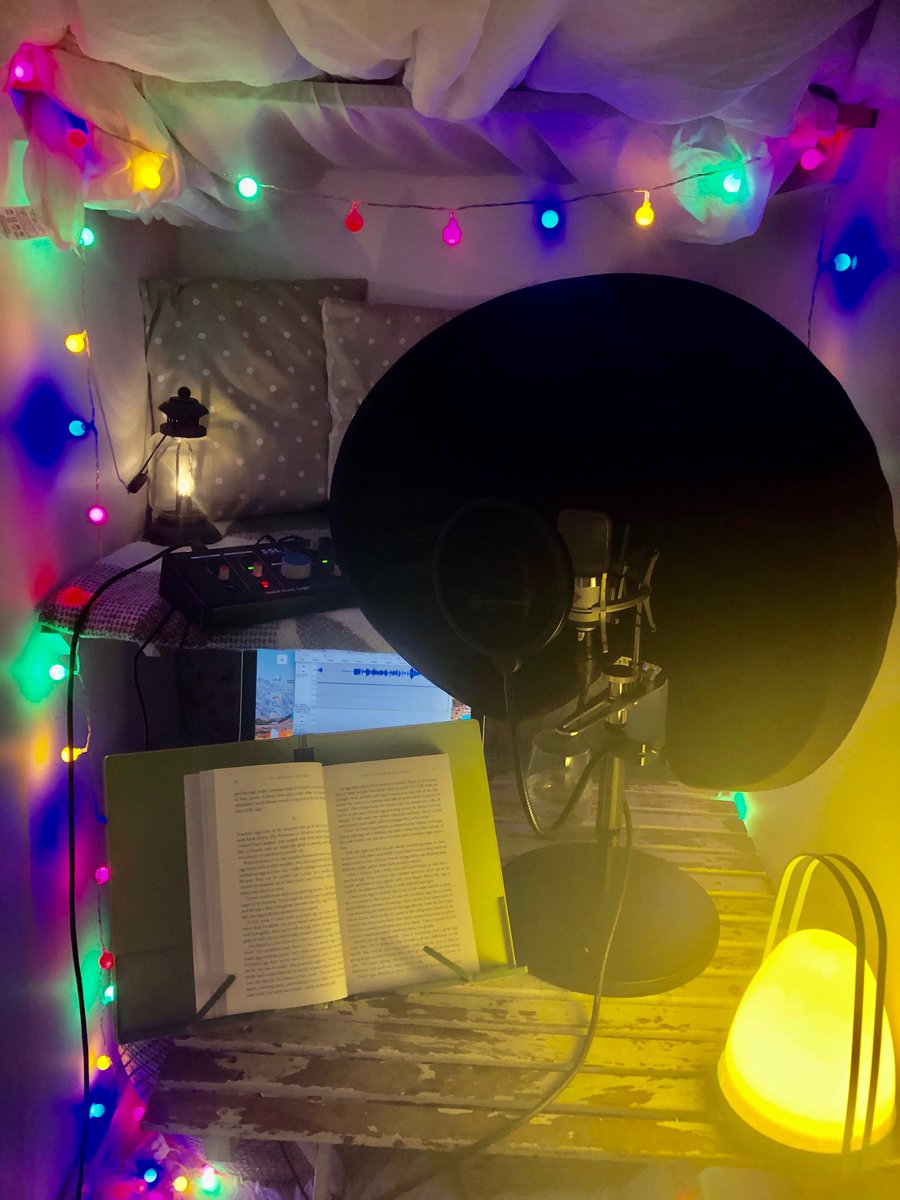 carolinefaber's tweet photo. Slowly evolving home audio studio, just a bit of foam and lighting to put in...cosy...#homestudio #voiceover #londonvoice #neumanntlm102 #solidstatelogic https://t.co/2yTd2XRzLN