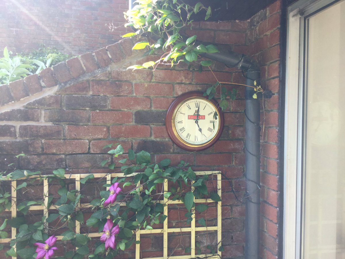 RevRecreation's tweet photo. @iamtomskinner We have a Fullers clock on our terrace, it’s always beer o’clock here :) https://t.co/P8ljqkfui4