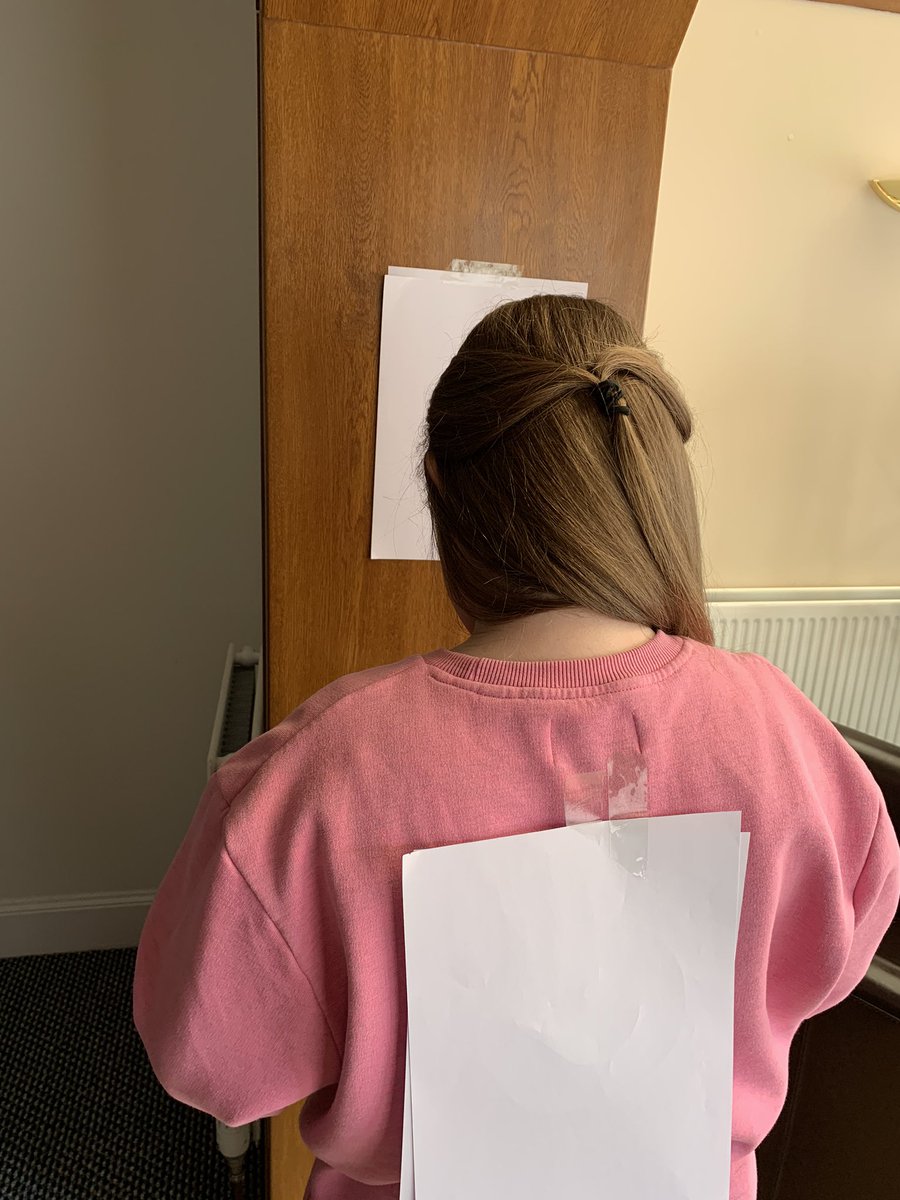 PaulineRobb3's tweet photo. #Drawonmybackchallenge  @Kirkhill_School @er_robb @suzannenorrie https://t.co/wXMBXUxFs1