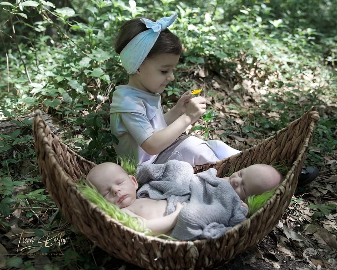 Patience patience patience, photographing children requires one thing..... patience, a skill we should use throughout life.