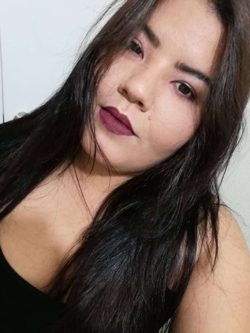 stletras's tweet image. La persona/ la personalidad