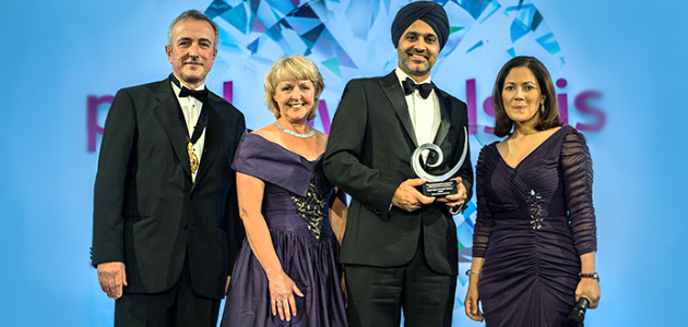Evidence is everything when writing an effective Excellence Awards application says Ranjit Uppal @Ranjsuppal who won the Solicitor Advocate of the Year 2016 lawsociety.org.uk/news/blog/winn… #LawSocAwards