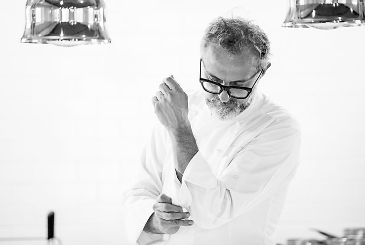 World famous 🇮🇹Italian chef <a href="/massimobottura/">massimobottura</a> is a friend of #NewZealand and he’ll be using premium NZ F&amp;B products in his #KitchenQuarantine live cooking demo at 8.30pm tonight on <a href="/instagram/">Instagram</a>! (More here... newzealandbusiness.nz/kq) #NZKitchenQuarantine #deconfinementjour5