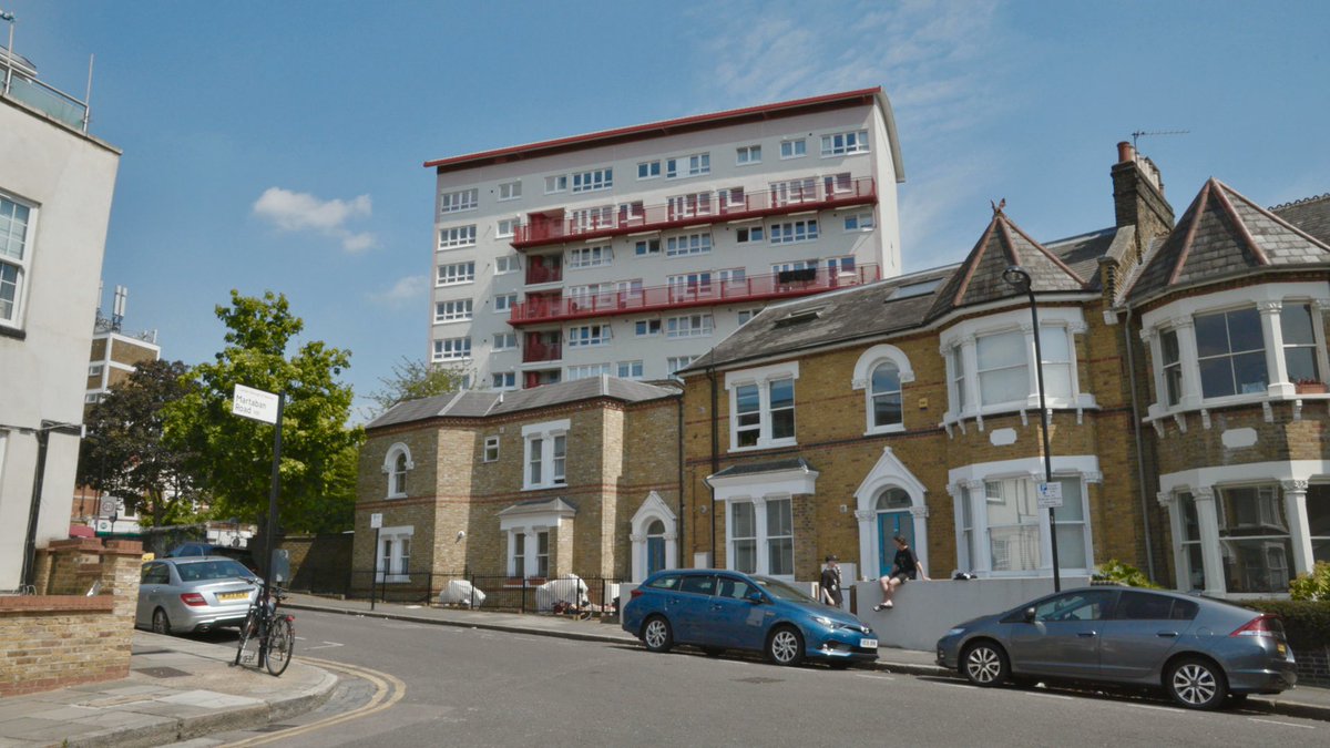 slogfilms's tweet photo. OUT NOW
A London Community on Lockdown

https://t.co/HvFYMy3tcq

@bfinetwork @riocinema @HackneyPH 

#community #silverlining #londonnews #hackney #stokenewington #stokey https://t.co/J4ywuMguRg