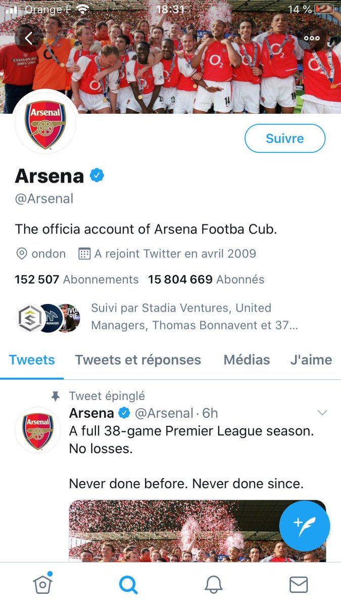 FNYMGX's tweet photo. #NoLoses La saison invincible d’@Arsenal a 16 ans aujourd’hui, ils ont donc enlevé tous les L de leur compte et leur bio. Brilliant ! https://t.co/syiYLjFlp0