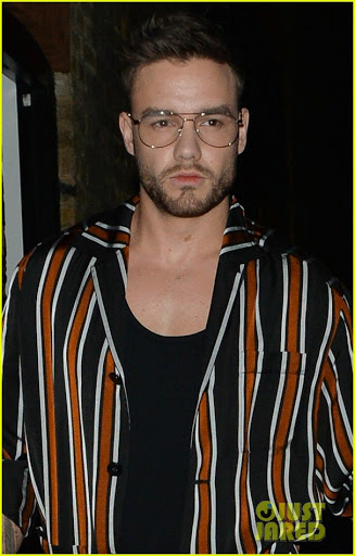  @LiamPayne with glasses. ~ a very much needed thread ~