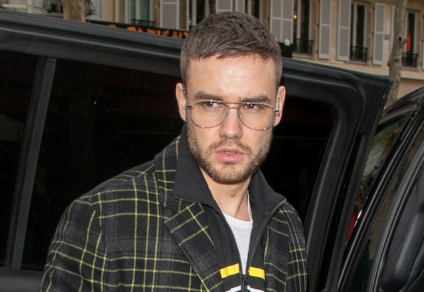  @LiamPayne with glasses. ~ a very much needed thread ~