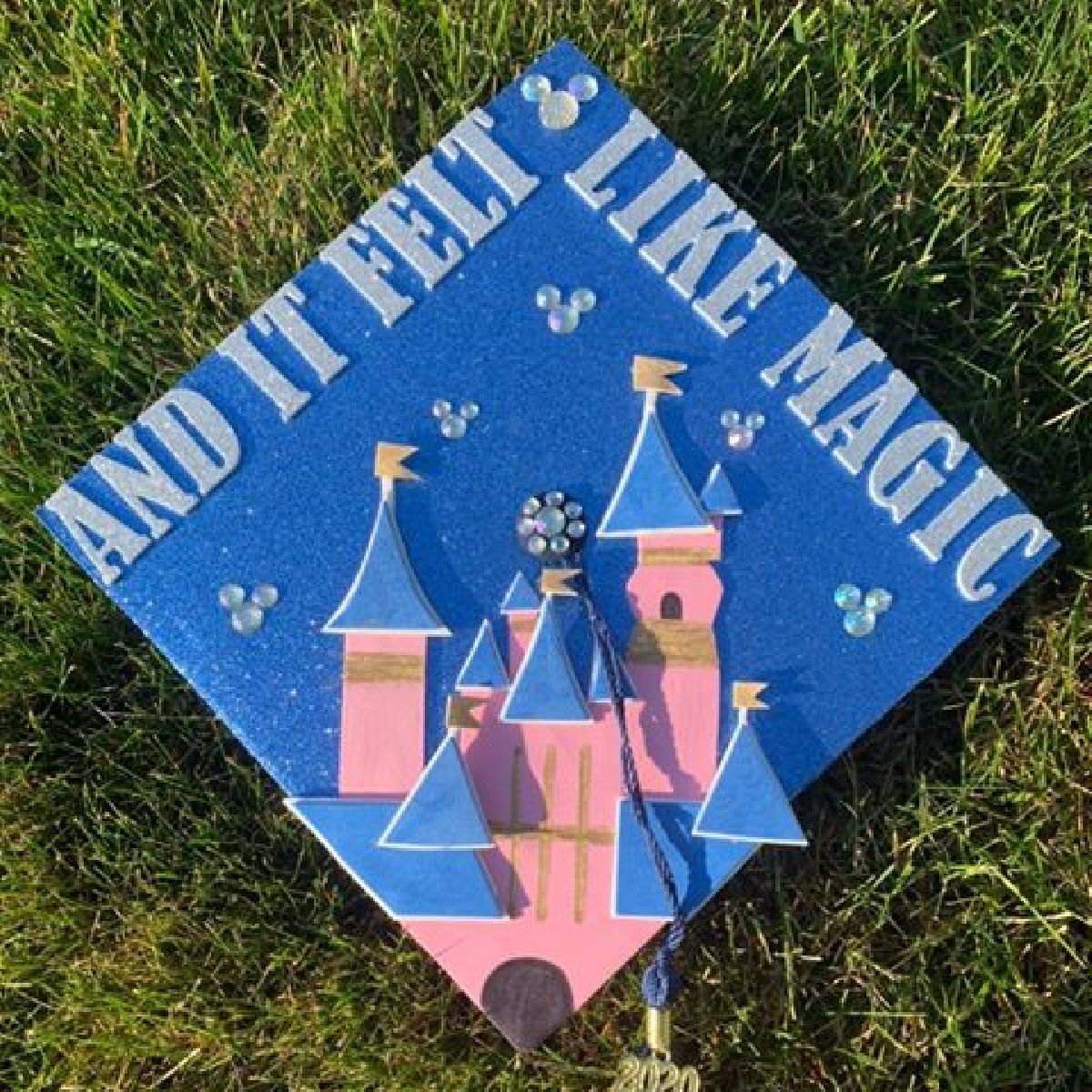FDUWhatsNew's tweet photo. The first round of grad caps are in! 🎓🎉#fdugrad

Reply with a photo of your #grad cap below or DM it to us to be featured! #Classof2020 https://t.co/Q1TKwUpvRX
