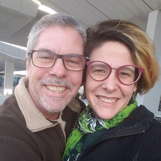 Masks4DocsNWO's tweet photo. Masks4Docs wants to know, who do you stay home for?
Corinne says, "I stay home for my Dad, who works as an emergency medicine physician. He means the world to me."
Who do you stay home for?
#IStayHomeFor #utmaskdrive #masks4all #GetMePPE #Masks4Docs #Masks4DocsNWO https://t.co/IpqFCMfGHM