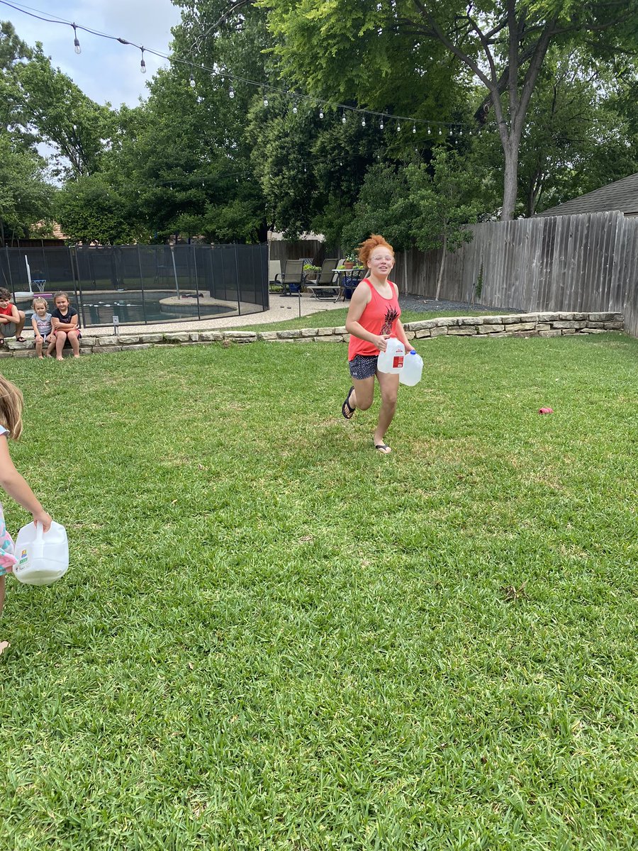 acoop777's tweet photo. Thanks @MKB_PE! We had an awesome full day of fun!! Thanks @BriannaRobben for having us! Part 3 #virtualfieldday #mkb #CISDTogetherAtHome #CISDPeAtHome https://t.co/GLRhWuSiwL