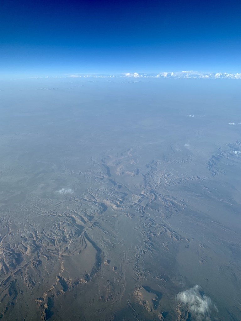 zepyaf's tweet photo. 8) Le désert égyptien et Paris en approche. 

Le ciel et mon métier m’avaient manqué, même si j’ai apprécié de dormir dans un lit toutes les nuits pendant 2 mois.

En lisant les news aéro je mesure ma chance de bosser pour @AirFranceFR, en France. 

A bientôt !

#AF645 #PilotLife https://t.co/r77WXbBF7H