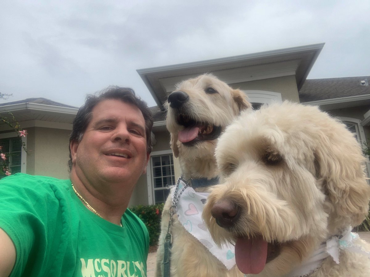 SRMSCowboys's tweet photo. Mr Racine and his pups, Murphy and Marlie, cheering on the Class of 2020! @IRCSchools #SDIRCGradWeek π΄β«οΈπβ«οΈπ΅2οΈβ£0οΈβ£2οΈβ£0οΈβ£ https://t.co/LvW4DZGViW