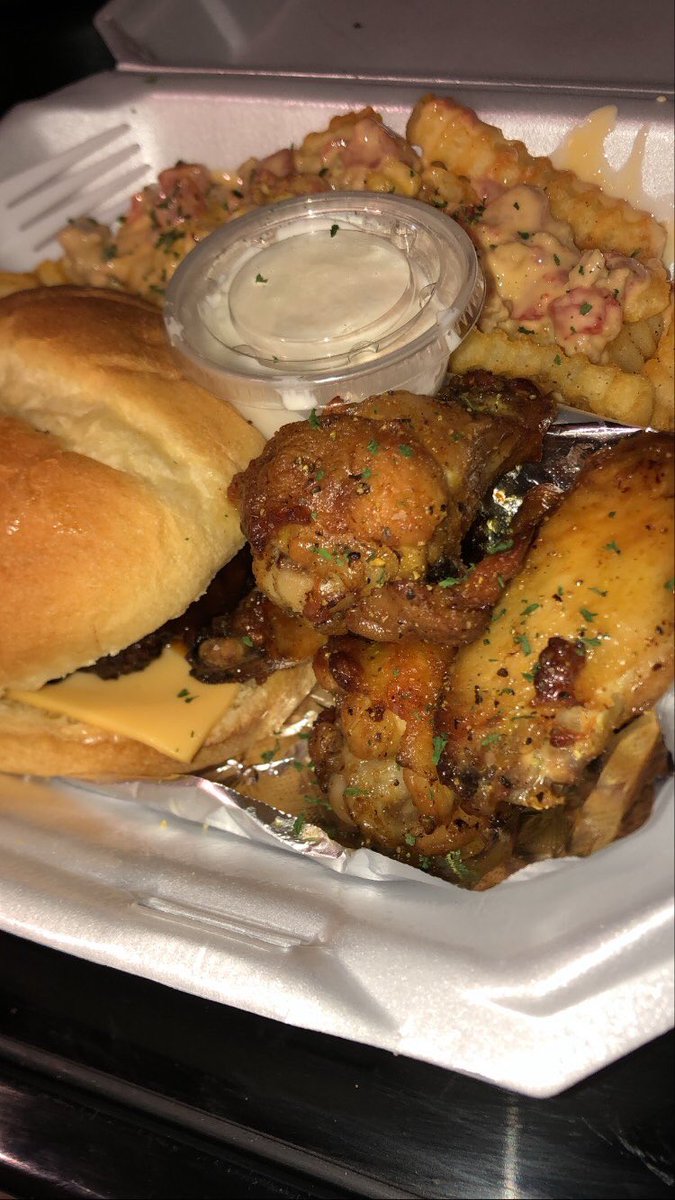 trap_chef_'s tweet photo. Some of the plates I’ve made today! Come eat good to end your work week! Stuffed chicken sammiches eveb got stuffed turkey burgers &amp; Rotel can go on whatever Most orders are made in my IG Trap_chef_ but u can dm here if u don’t have one! #Dallas #Dallaseats #Texas #TrapChef #DFW https://t.co/XxfXrr9OoV