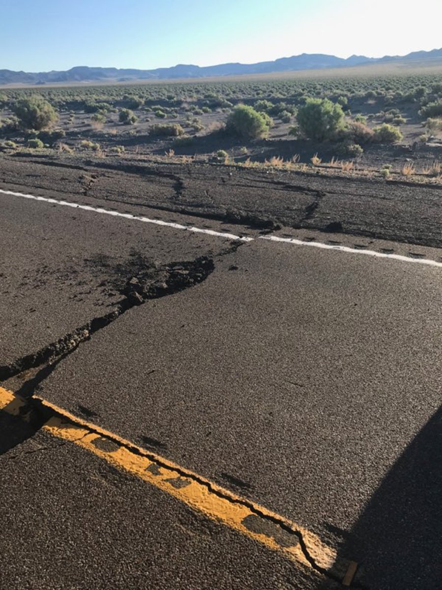 U.S. Highway 95 Reopened Near Tonopah Following Earthquake bit.ly/2LAHb4w @TonopahNevada @EsmeraldaCounty @nyecounty @ClarkCountyNV @NHPSouthernComm @NevadaDPS @NVEarthquakes @NVEmergencyMgmt @News3LV @FOX5Vegas @8NewsNow @KTNV @reviewjournal @LasVegasSun @kxnt @pvtimes