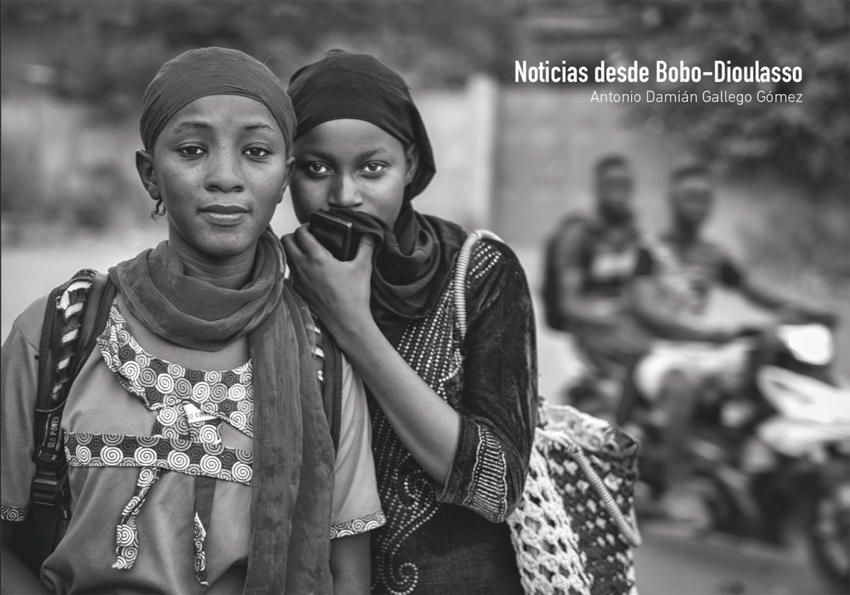 <a href="/AFGUoficial/">af/GU</a> Sale a la venta el nuevo libro de nuestro socio Antonio Damián

antoniodamian.argosmultimedia.com/noticias-desde…

LOS BENEFICIOS IRÁN DESTINADOS ÍNTEGRAMENTE A LOS REFUGIADOS DE BURKINA FASO.

 Puede verse un extracto del video de presentación en esta dirección:
youtube.com/watch?v=6eJ_ts…