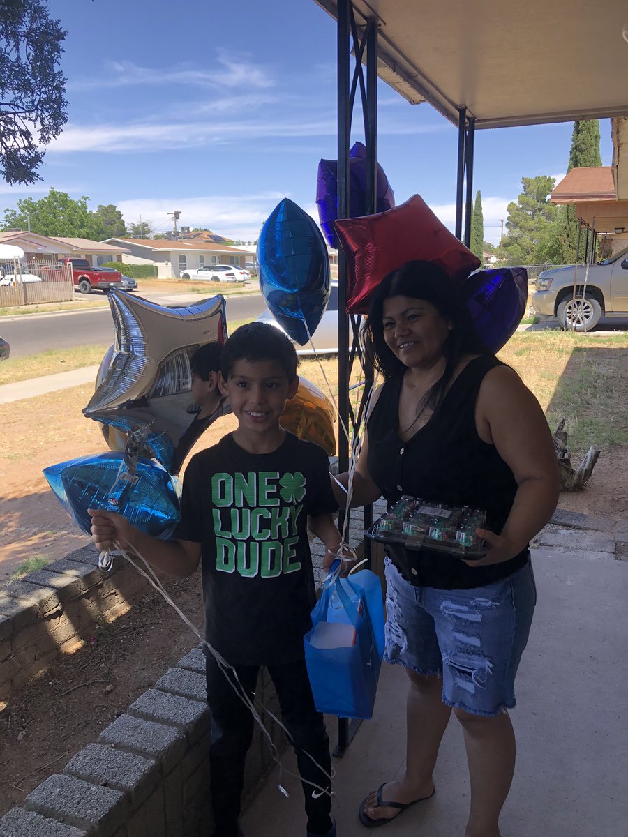 khuereca2's tweet photo. The winner of our Math Innovation Zone competition is....drumroll....a 3rd grade student from @EPISDLeeLions Congratulations to this AMAZING young boy for his hard work!!! A special thanks to the Lee team, and their leader @txmontes, for always supporting our crazy math ideas! 😎 https://t.co/TaO9qSBsq1