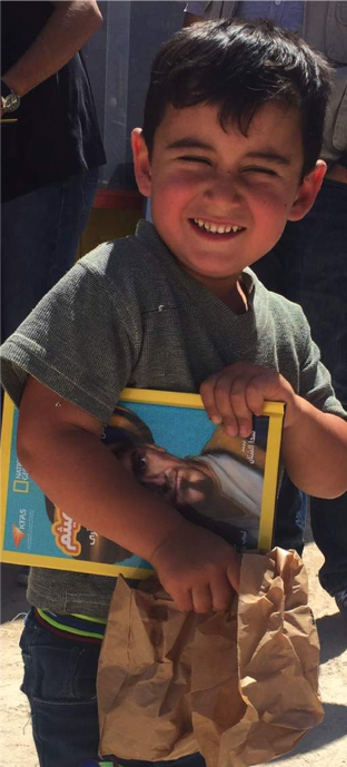 1001meals's tweet photo. Tasneem, Rahaf, Rimas &amp; many #children participated in #1001meals programmes at Azraq &amp; @ZaatariCamp #refugee camps. 
With #schoolclosures we hope they continue to #SeeTheLight with #IbnAlHaytham #book they received. @WFP_Jordan @1001inventions @IDLofficial #IDL2020 @UNESCOarabic https://t.co/UudARH8eUQ
