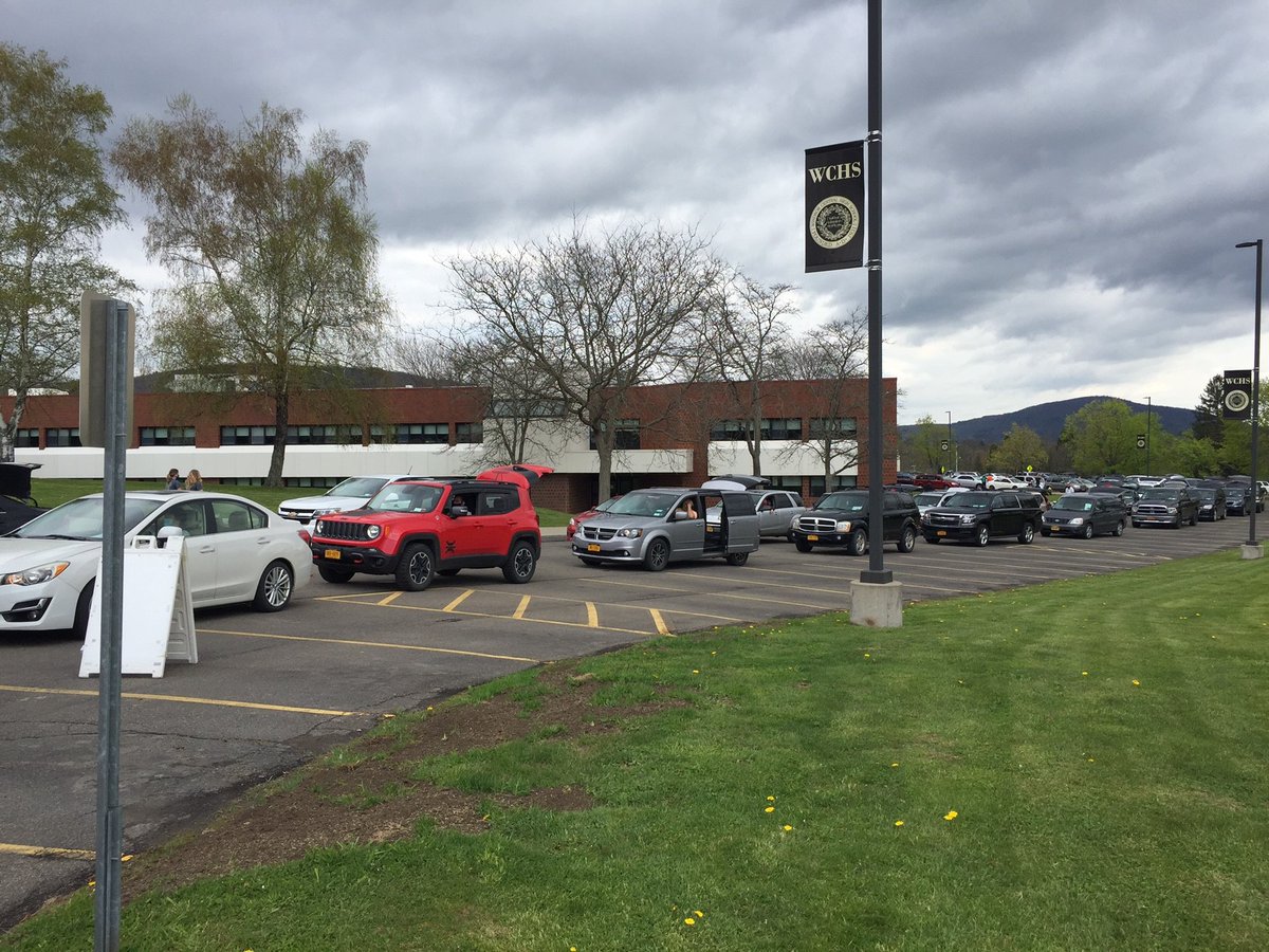 Windsor Central High School hosts a Food Bank of the Southern Tier Food Drive that serves 500 families: windsor-csd.org/protected/Arti…