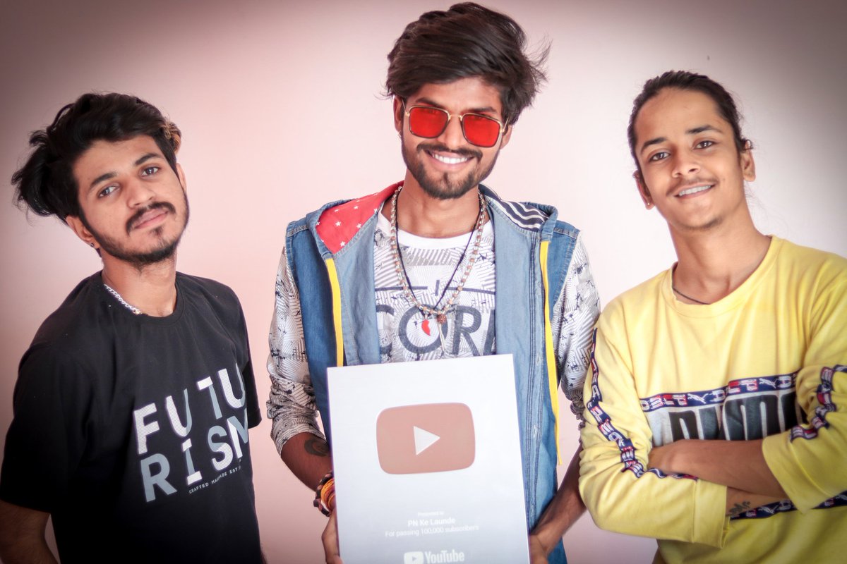Pnkelaunde1's tweet photo. We r very happy for this aword by @YouTube #YouTube #YoutubeIndia #silverplaybutton #pnkelaunde #pn_ke_launde https://t.co/hIxrbTp1wQ