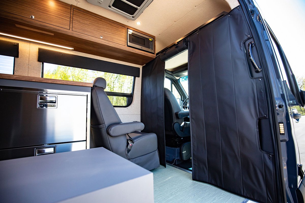 Outsidevan's tweet photo. Fixin’ To is ready to mosey on down the dusty trail! Our latest custom-built van was made for a family of 3. Check out more details at https://t.co/DbbNjvwGro
#outsidevan #vanconversion #sprintervan #vanlife #osvtribe #getoutside https://t.co/wAZFTOoPcX