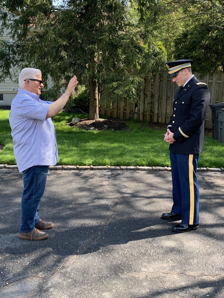 jguarnuccio's tweet photo. Congratulations 2nd Lieutenant Liam Guarnuccio of the Loyola Maryland Greyhound Battalion. May God bless and protect you.                                 🇺🇸God bless America. 🇺🇸 https://t.co/w43x6ohg76