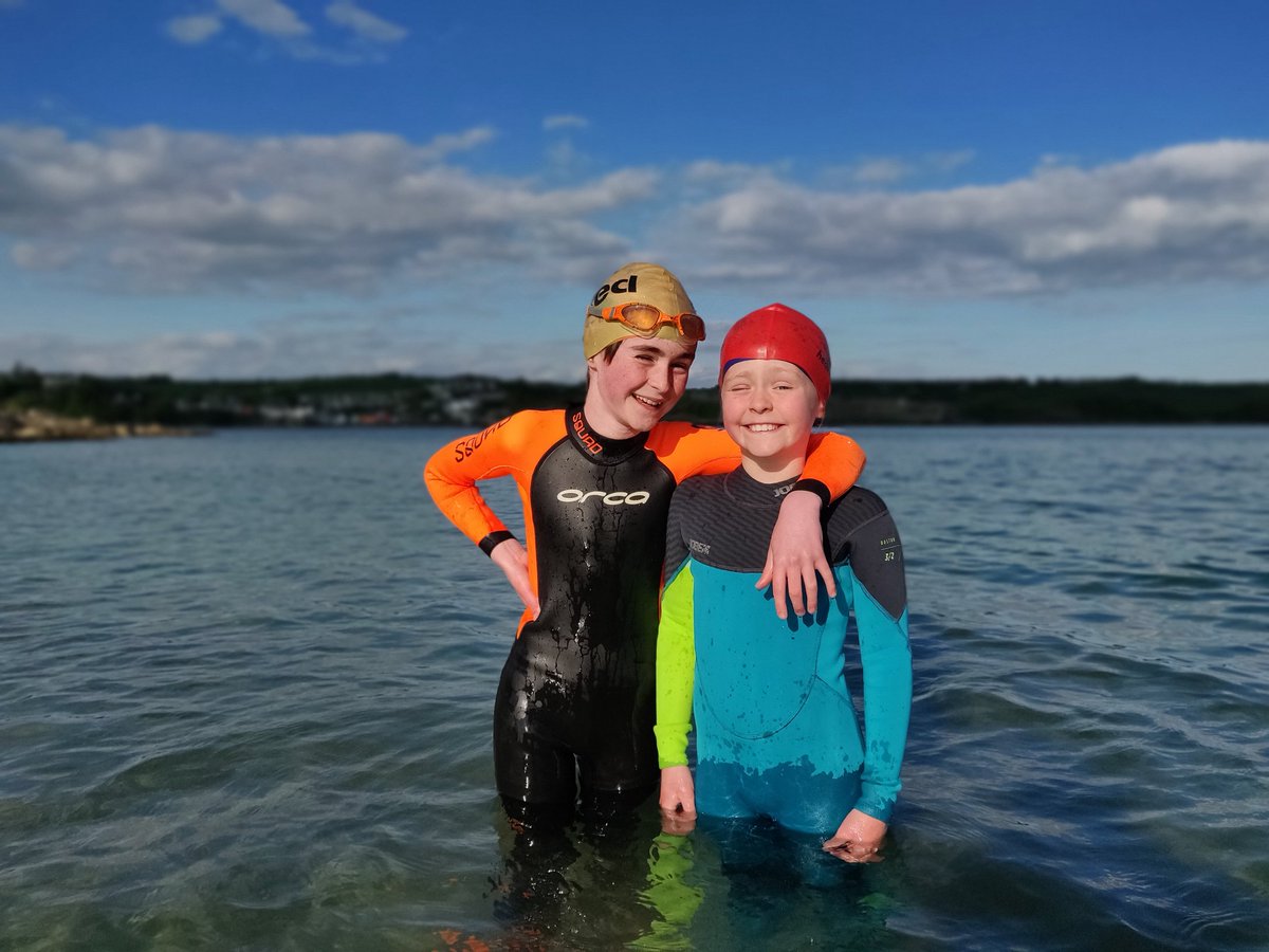 eoin_oriordan's tweet photo. What a way to reward all the hard work these two did in #homeschool
A quick trip to #dockbeach for 500m #swim #lockdown #TogetherToday @TodayFM https://t.co/eUDVgOgjjg