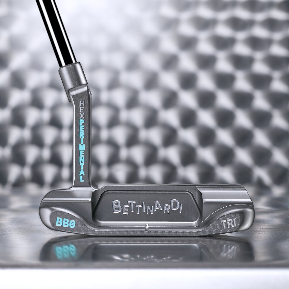 BettinardiGolf's tweet photo. Copper plugs on RJB’s newly engineered BBZero Tri. Yessss! #PutterofTheWeek #BettinardiGolf #MadeinThe🇺🇸 #putters #golfwrx #pgatour #golfchannel #lpgatour #customputters #tourputter #dassgood #chicago https://t.co/45gutMwduI