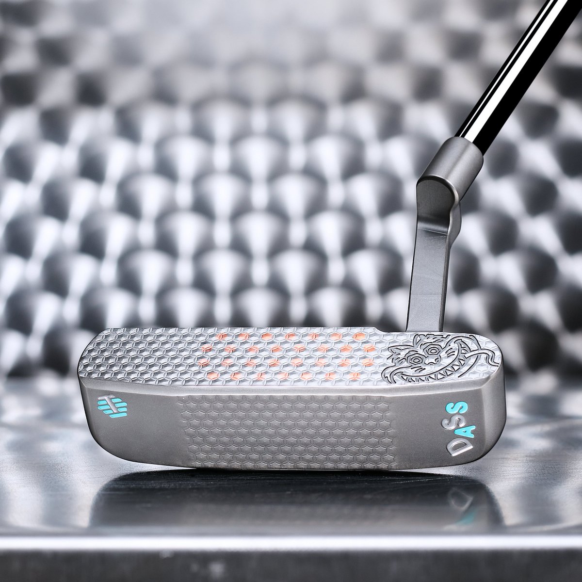 BettinardiGolf's tweet photo. Copper plugs on RJB’s newly engineered BBZero Tri. Yessss! #PutterofTheWeek #BettinardiGolf #MadeinThe🇺🇸 #putters #golfwrx #pgatour #golfchannel #lpgatour #customputters #tourputter #dassgood #chicago https://t.co/45gutMwduI