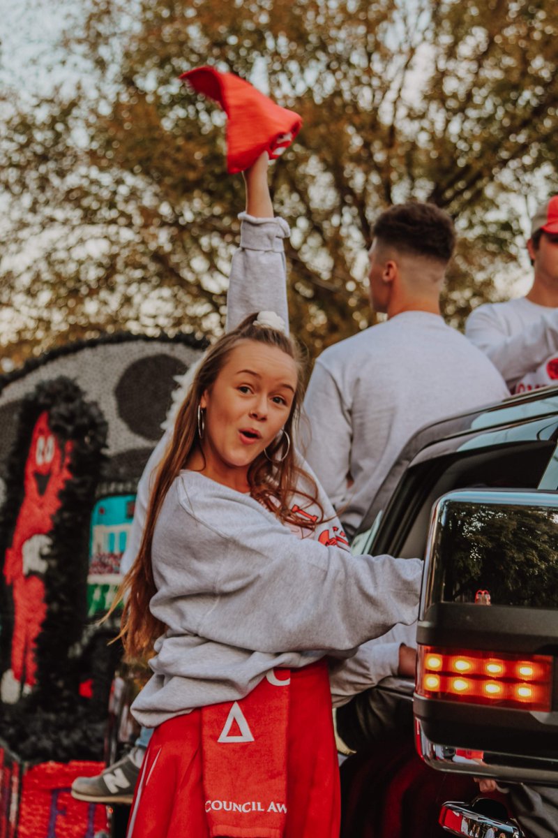 Congrats to Rose Conway (Oldham County, KY) for being recognized for Outstanding Achievement in Paralegal Studies. Rose will continue to work as a legal assistant at Reynolds Johnston Hinton, LLP before attending law school in Fall 21. #WKUGrad #ClimbWithUs