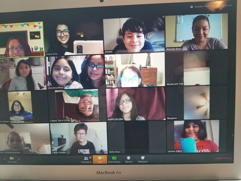 Always a blast with our class...nice to see so many faces at our 3rd grade meet! @rojasmTravis <a href="/_Mrs_Gonzalez_/">Mrs. Gonzalez</a> <a href="/HcisdE/">HCISDTravisElementary</a> @hcisdprincipal