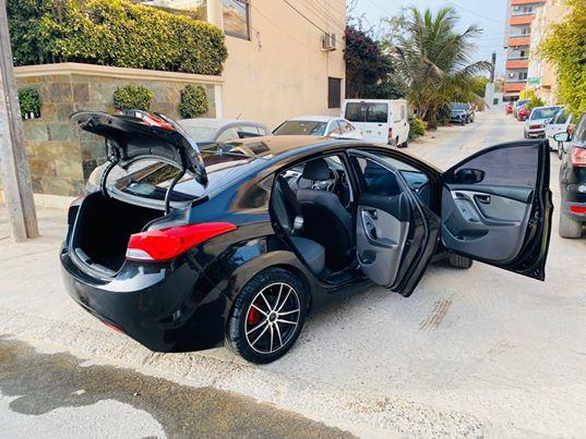 PseActu's tweet photo. Offre spéciale Ramadan:Hyundai Elantra 2013 à vendre.Prix: 5.800.000 FCFA au lieu de 6.400.000. #DakarAutoPasChère.
Constructeur:Hyundai
Modèle: Elantra
Kilométrage: 78000 km
Transmission: Automatique
Carburant: Essence
Tel: 77 354 50 22 https://t.co/RExT87U0xc