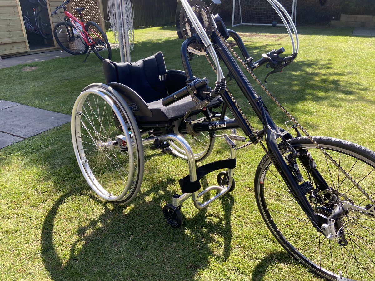 CardiKER's tweet photo. @para_cycle Having a clear out - DaVinci hand cycle and 15” wide Kuschall K4 already set up for it. 25” wheels,2 vario axles for cycling/normal use. Not much use but needs a service. 24 shimano gears. Any questions or any reasonable offers considered. PM me. Cheers https://t.co/cqXoLX0iB8