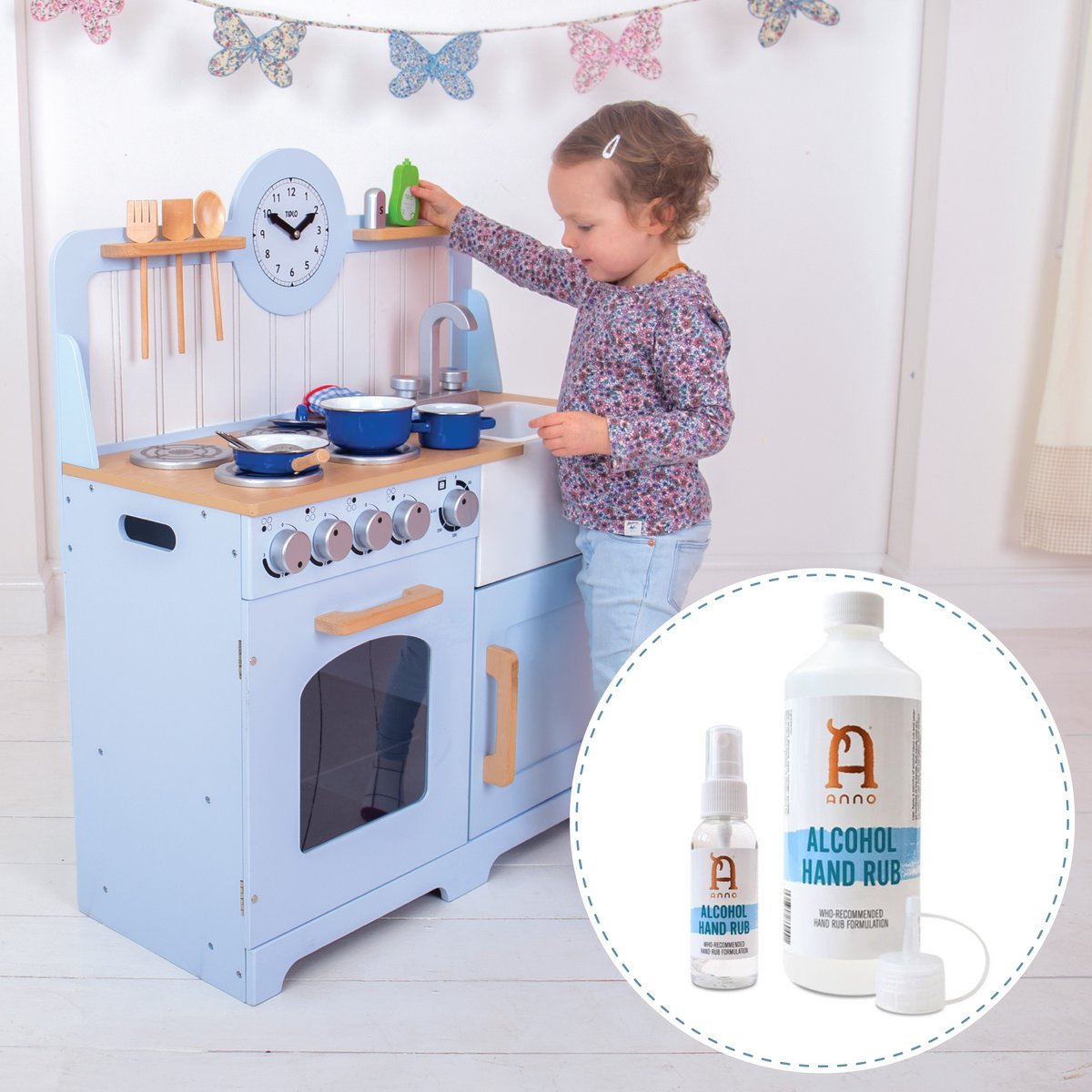 bigjigstoys's tweet photo. We've teamed up with Family business @annodistillers to help keep your families safe! You can now buy this Anno hand sanitiser on our website in two sizes. https://t.co/x65N9NKXic #stafysafe #handsantiser https://t.co/FBM0JBZn9p