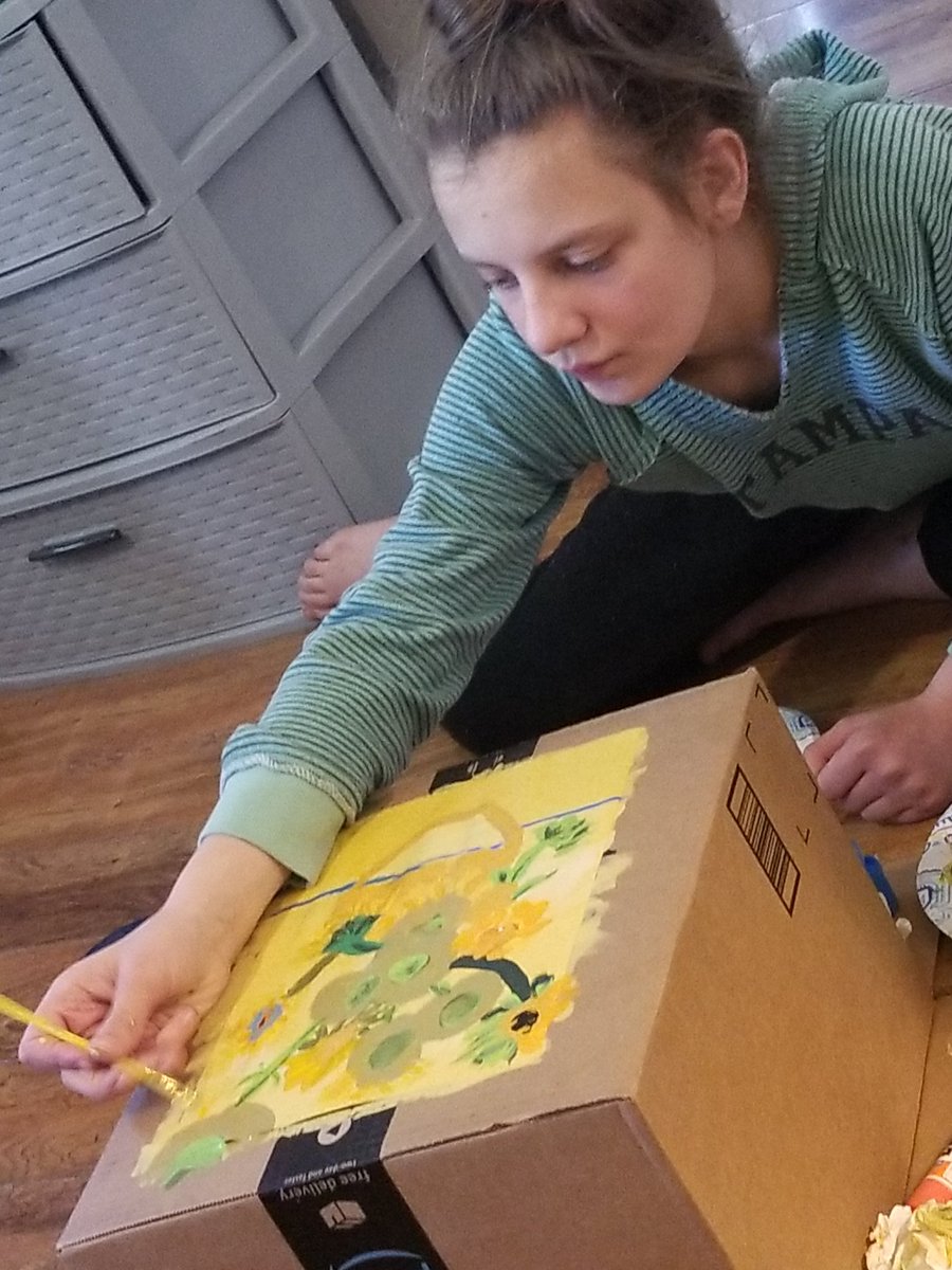 jackie_vayro's tweet photo. When your house is taken over as a school room. Violence lessons continue,  art and PE ✔ even community service by delivery care packages to homeless. #5thgrade #ethanandella #indianheadbraves @ihes_braves #smma https://t.co/qZKHQT0gYa