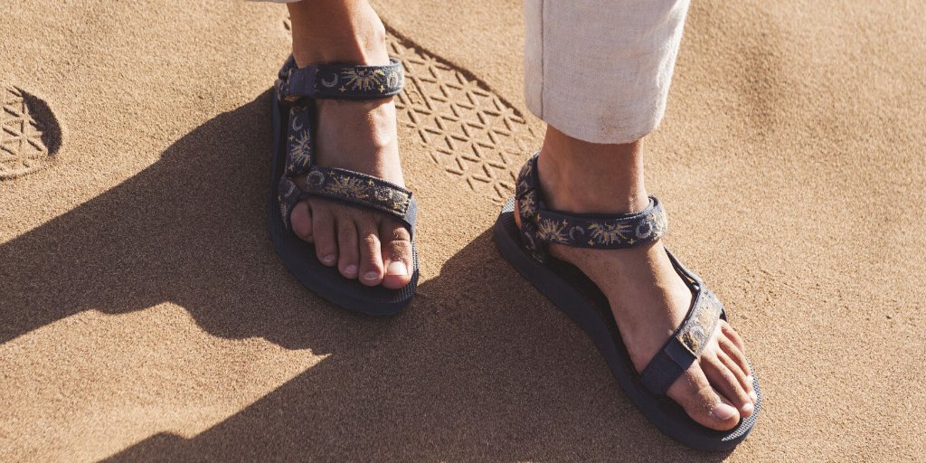 LWShoes's tweet photo. .@Teva Original Universal is iconic; originating from a Grand Canyon raft in the 80's. With recycled poly straps, they keep plastic out of landfills.

We love the sun &amp; moon print for it's 90's flair and effortless cool factor. https://t.co/OvYqOm5ZvT #lwshoes #maine #shoplocal https://t.co/Ftjh7xgOC7