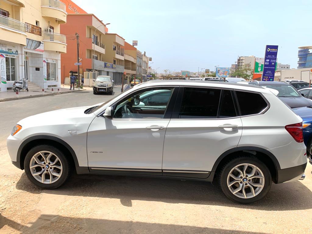 PseActu's tweet photo. Offre spéciale Ramadan: BMW X3 2013 à vendre.Prix: 14.300.000 FCFA au lieu de 16 millions.
Constructeur: Bmw
Modèle: X3
Kilométrage:72000 km
Transmission: Automatique
Carburant:Essence
Tel: 77 354 50 22 https://t.co/TwsmoDo5cU