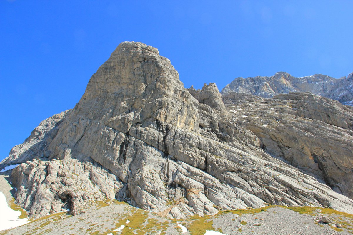 CollinadiFA's tweet photo. Prenditi pure tutto il tempo che ti serve per rendermi felice.
 #FVGLive #Carnia #FVG https://t.co/IbYJeS4LJZ #Montagna #Collinadiforniavoltri #Udine https://t.co/1mUM4CvW6S