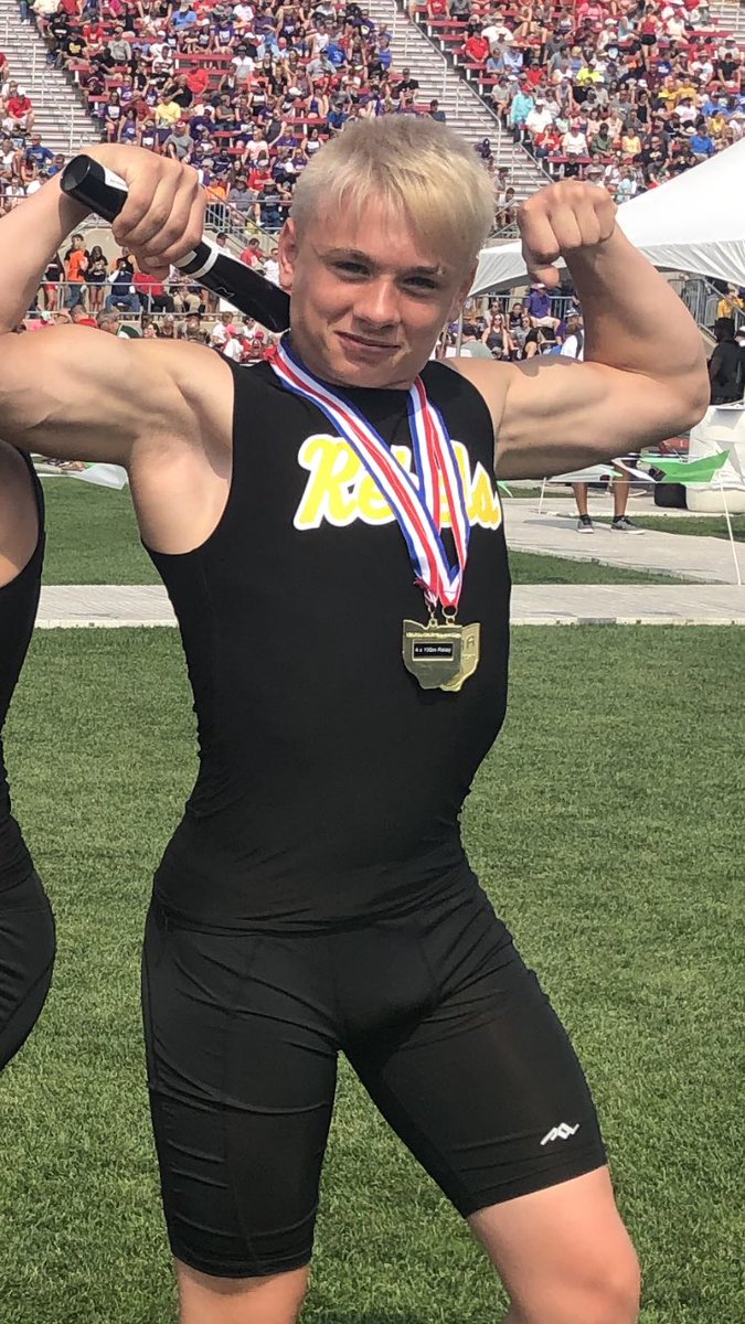 Today’s #StateChampionSpotlight athlete is another member of the 2019 4x100m &amp; 4x200m relay teams, BRANDON YANSSENS! During the Regional Semis, Brandon saved the 4x200 relay by instinctively picking up a dropped baton and continuing his leg without being disqualified!