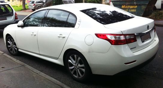 PseActu's tweet photo. Offre spéciale fin Ramadan: Renault Latitude 2012 à vendre.Prix: 4.800.000 FCFA au lieu de 5.700.000
COULEUR: Blanche
KILOMETRAGE: 0 KM
CARBURANT: Gasoil
TRANSMISSION: Manuel
MOTEUR EN CHAINE
#DakarAutoPasChère
Tel: 77 354 50 22 https://t.co/9DydyccCpm