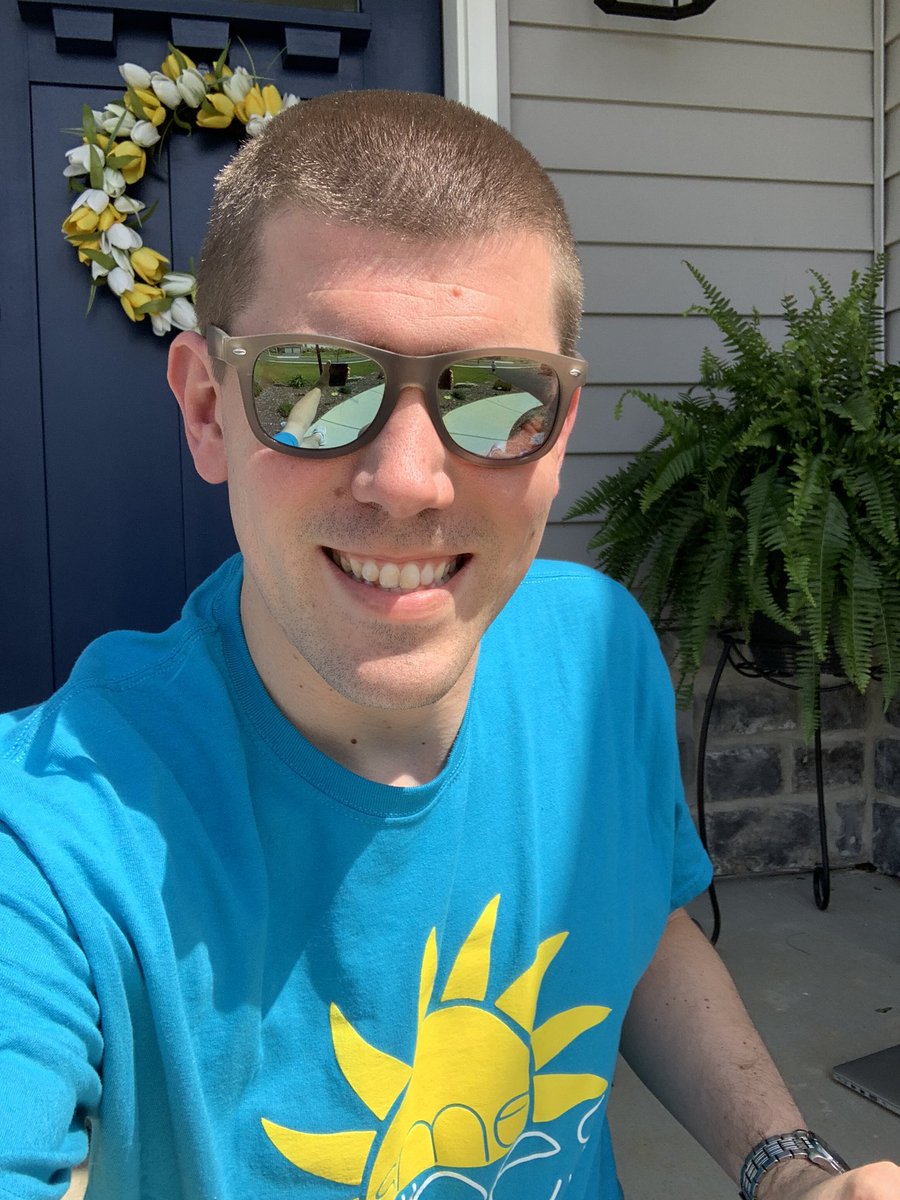 What a great day to wear our #SMEShines shirts! <a href="/SMEPolarBears/">South Mountain Elem</a>